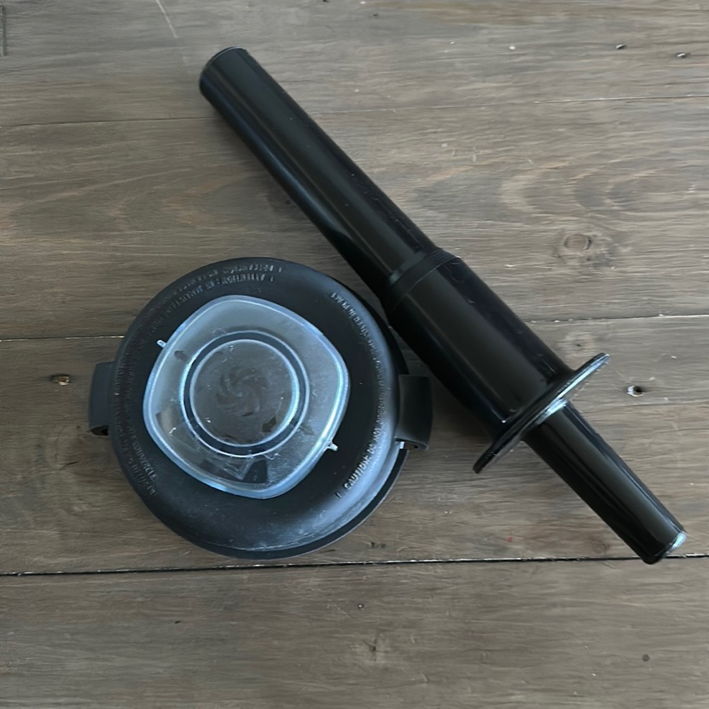 Vitamix Lid and Tamper Stick